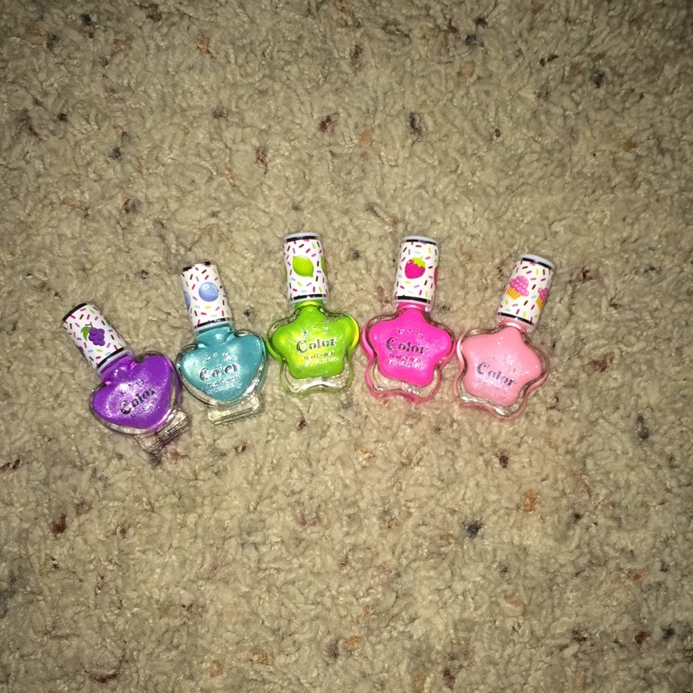 Scented colorful nail polish
